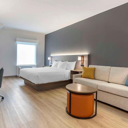 Comfort Inn & Suites Newark Liberty International Airport 外观 照片