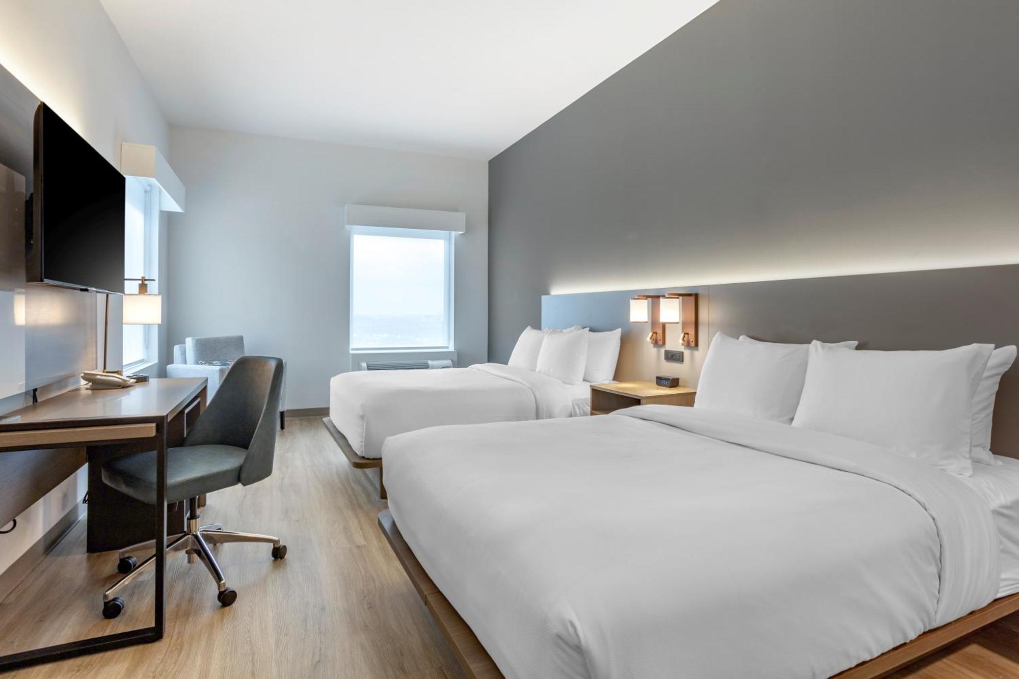 Comfort Inn & Suites Newark Liberty International Airport 外观 照片