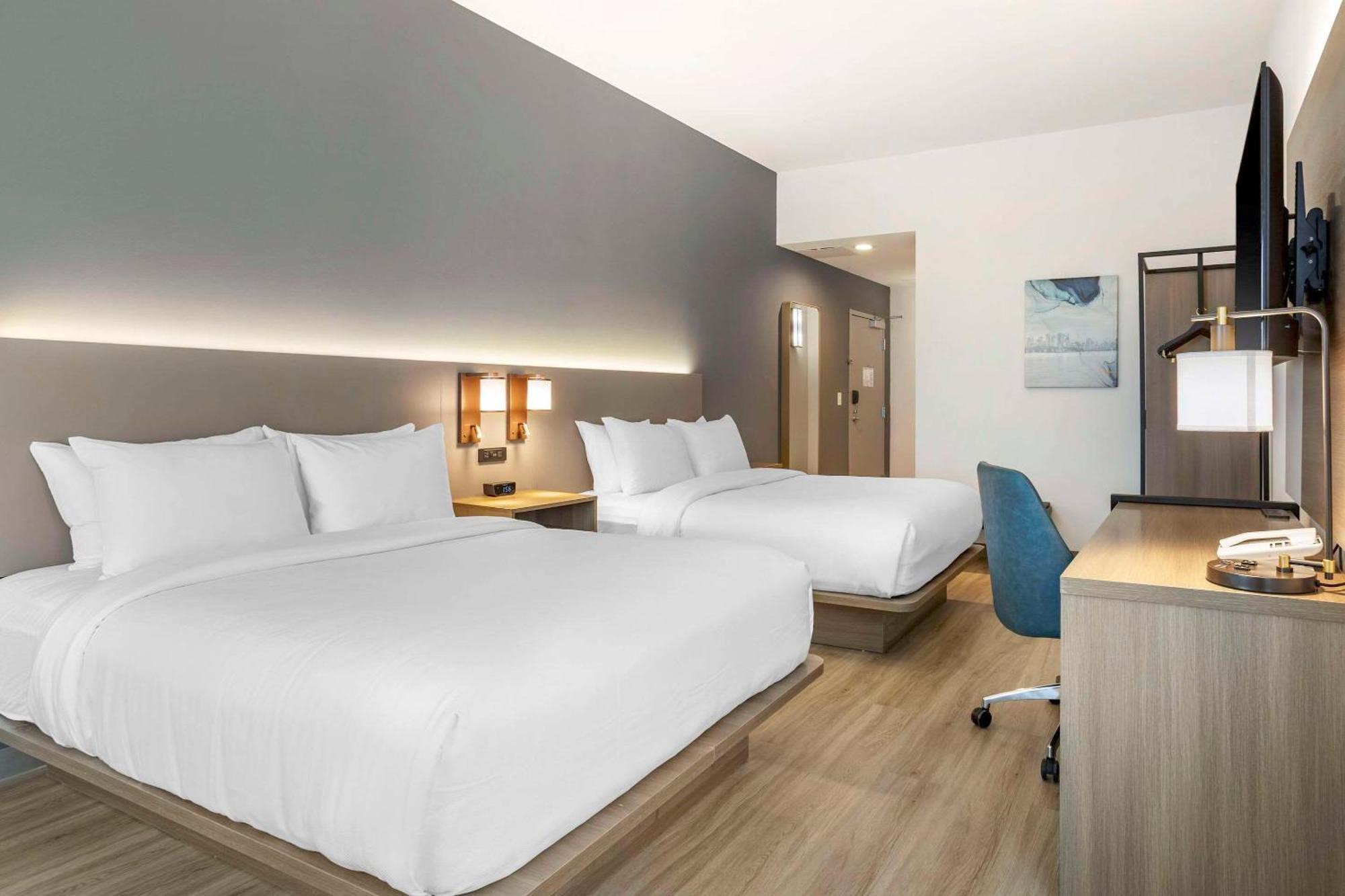 Comfort Inn & Suites Newark Liberty International Airport 外观 照片